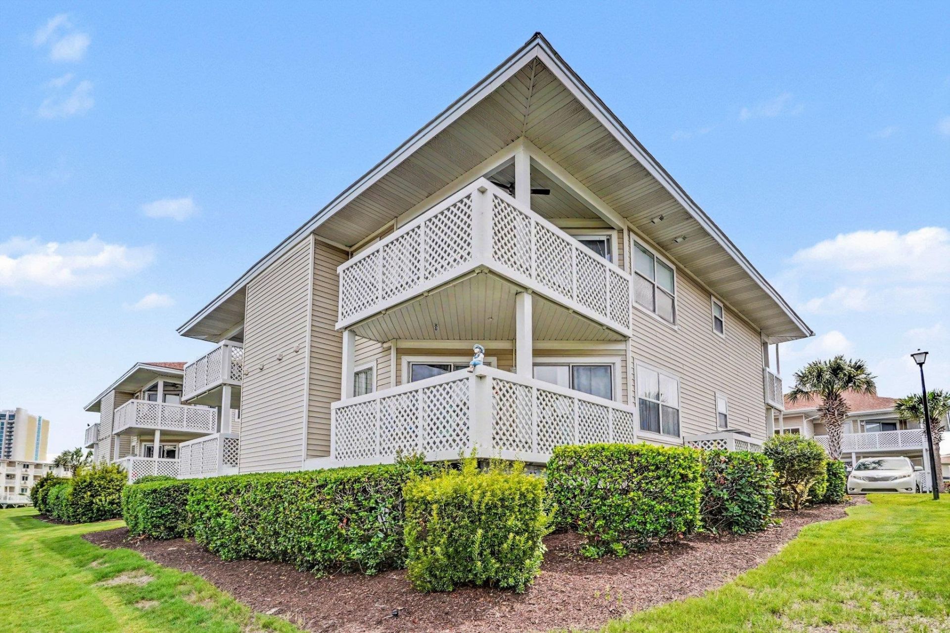 300 Shorehaven Dr. Photo 21