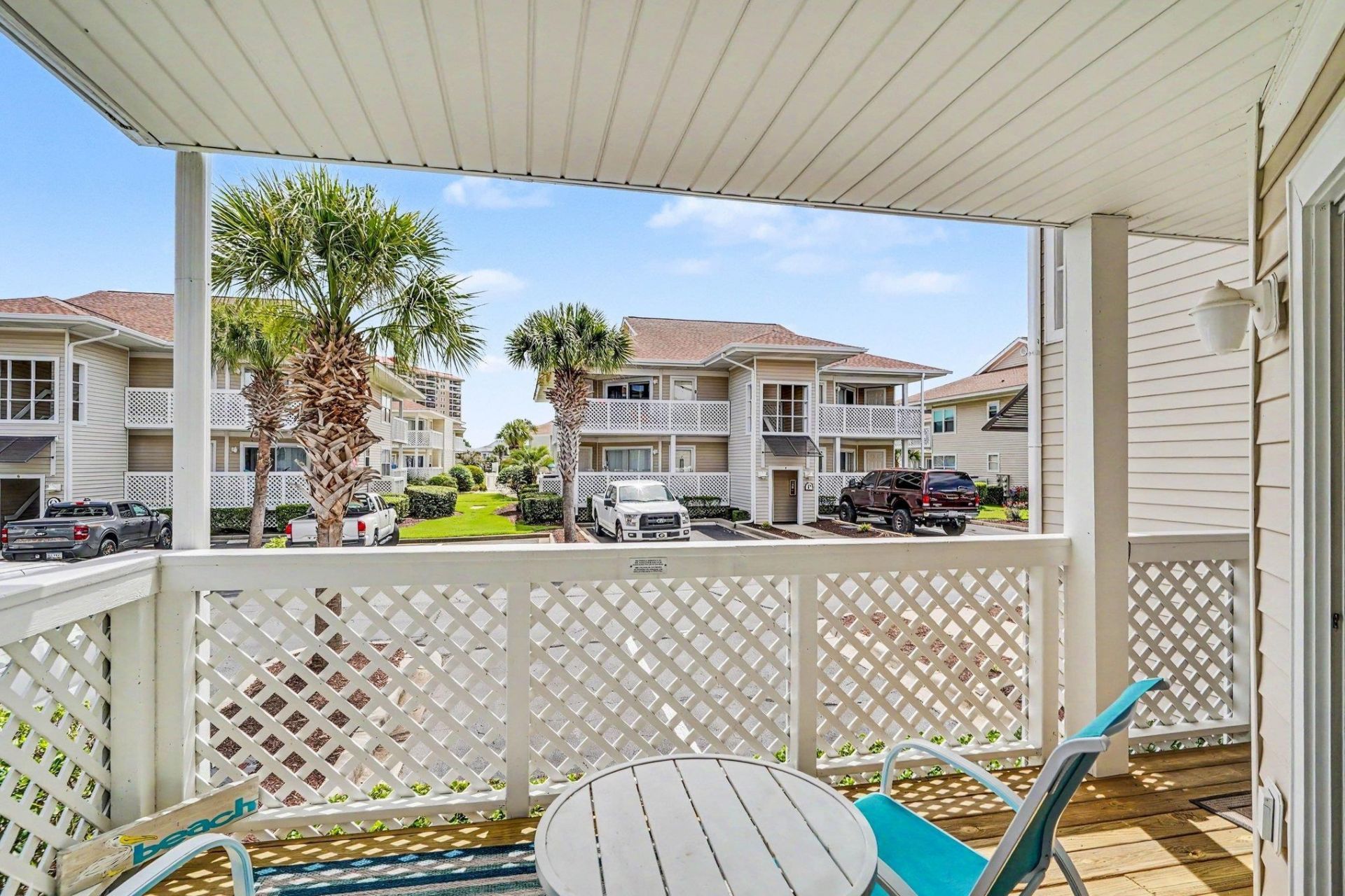 300 Shorehaven Dr. Photo 23