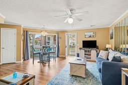 300 Shorehaven Dr. photo 4