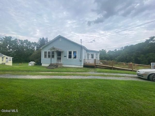21228 State Route 22, Hoosick Falls, NY 12090