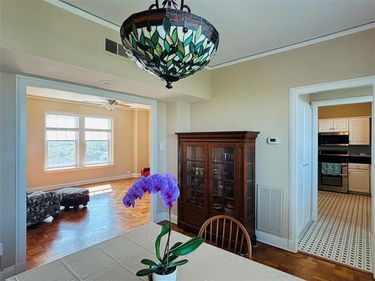 2306 Park Place Avenue, Unit 10C, Fort Worth, TX 76110