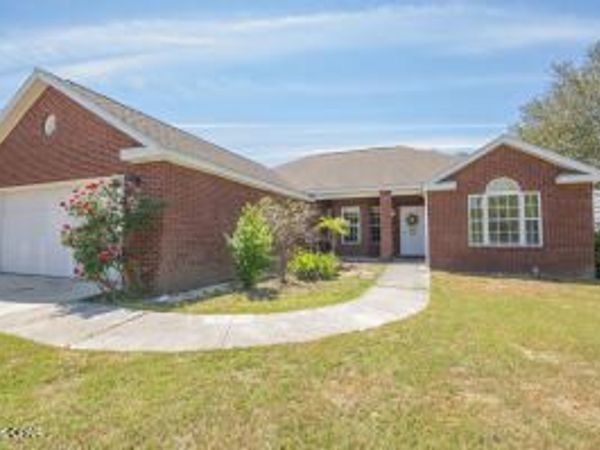 2121 Angora Drive, Chipley, FL 32428