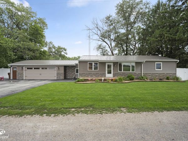 101 W Riverdale Drive , Clifton, IL 60927