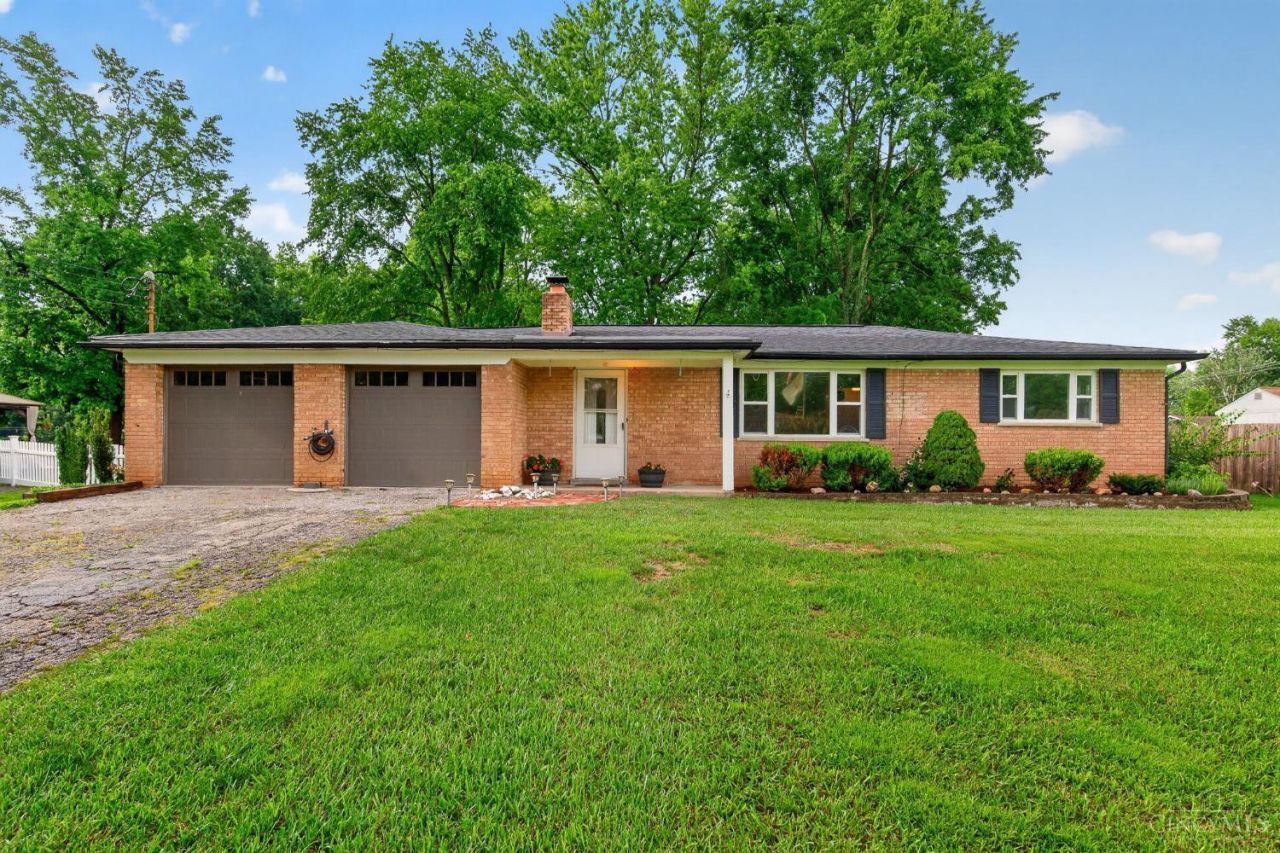 1390 Ridgecrest Drive, Miami Township, OH 45150 Main Photo