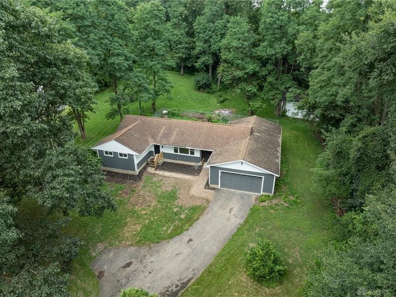 759 N Hampton Road, Bethel Township, OH 45504 Photo 2