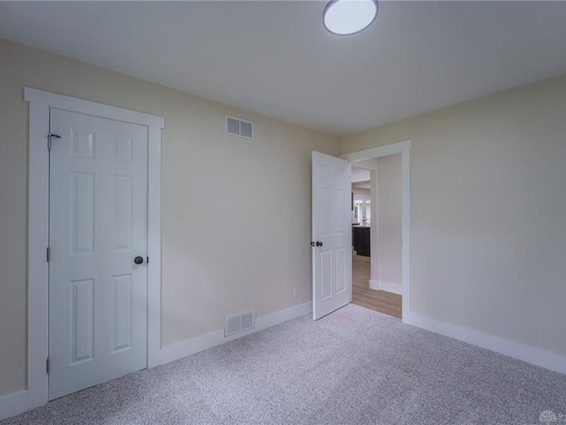 759 N Hampton Road, Bethel Township, OH 45504 Photo 27