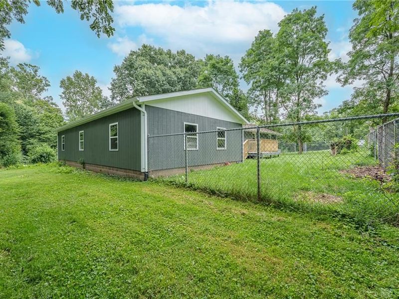 759 N Hampton Road, Bethel Township, OH 45504 Photo 34