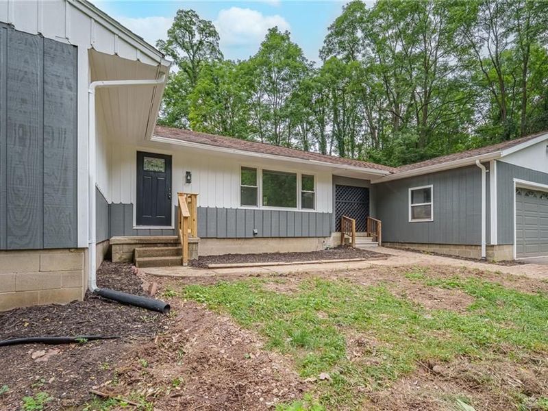 759 N Hampton Road, Bethel Township, OH 45504 Photo 6