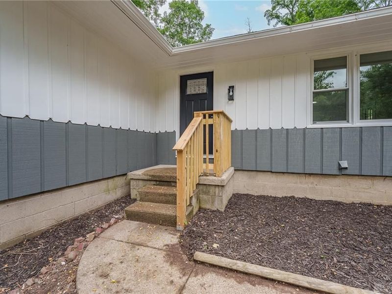 759 N Hampton Road, Bethel Township, OH 45504 Photo 7