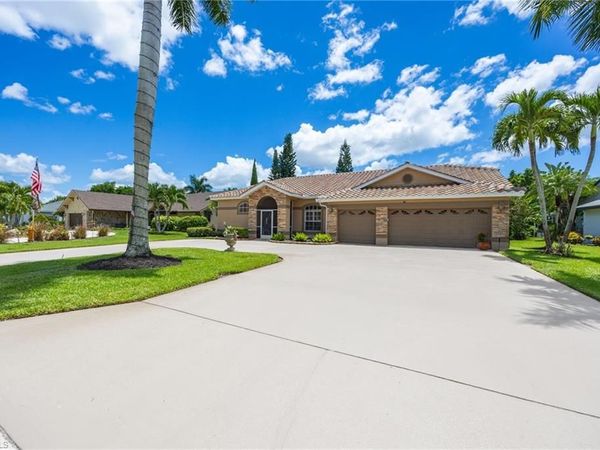195 Palmetto Dunes CIR , NAPLES, FL 34113