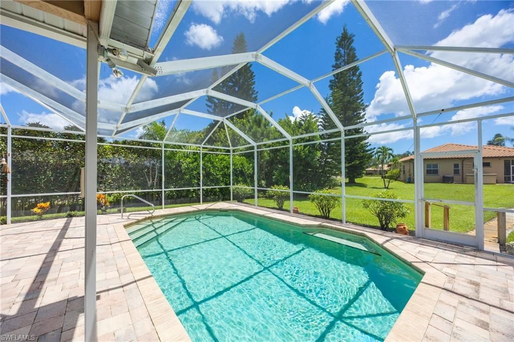 195 Palmetto Dunes Cir , Naples, FL 34113 Photo