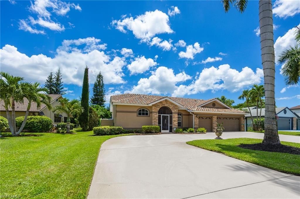 195 Palmetto Dunes Cir , Naples, FL 34113 Photo