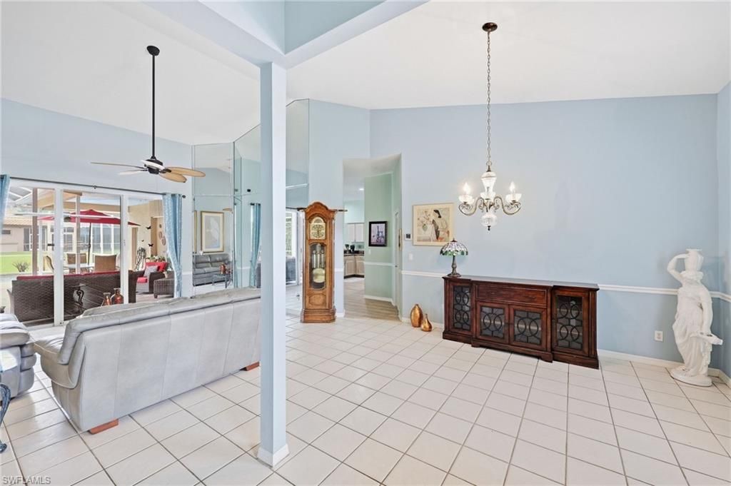 195 Palmetto Dunes Cir, Naples, FL 34113 Photo