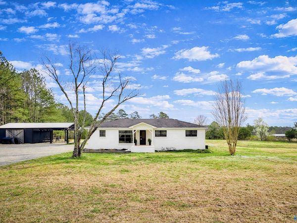 3210 Holmes Road, Hartselle, AL 35640