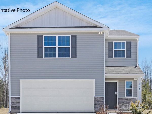 2117 10th Street SE, Hickory, NC 28602