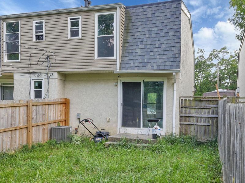 4106-4108 Larry Place, Columbus, OH 43227 Photo 24