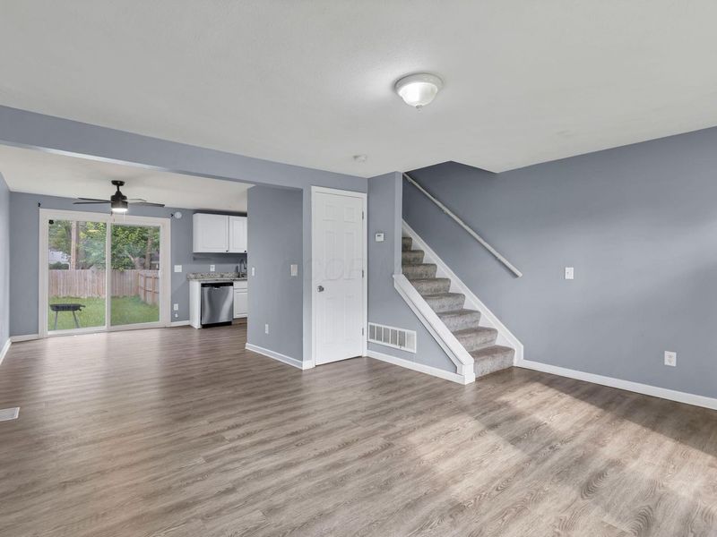 4106-4108 Larry Place, Columbus, OH 43227 Photo 7