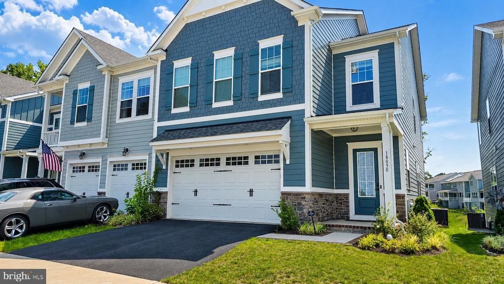 18050 Woods Overlook Drive, Dumfries, VA 22026 Main Photo