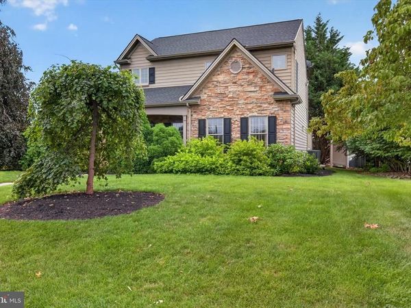 506 W CARACAS AVENUE, HERSHEY, PA 17033
