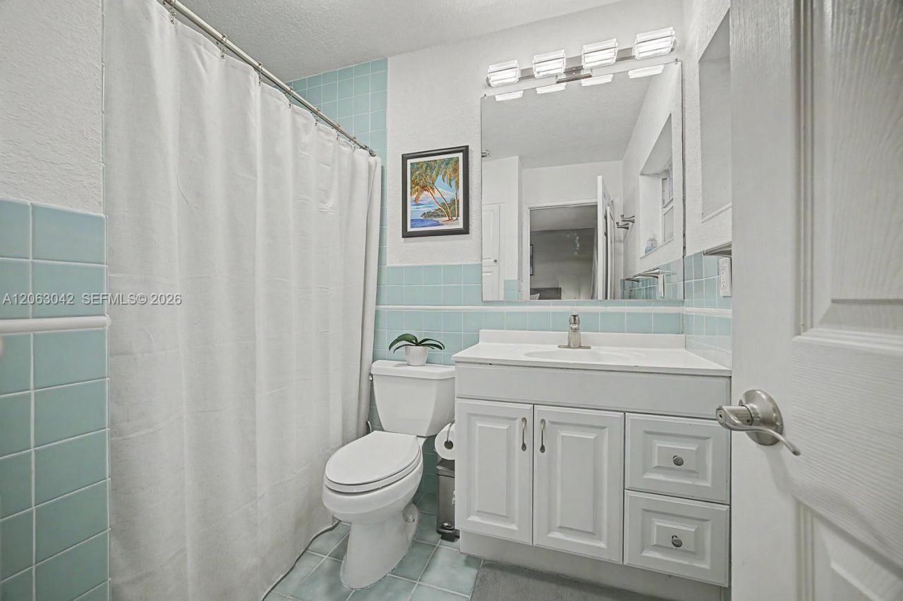 9921 SW 195th St, Cutler Bay, FL 33157 Photo