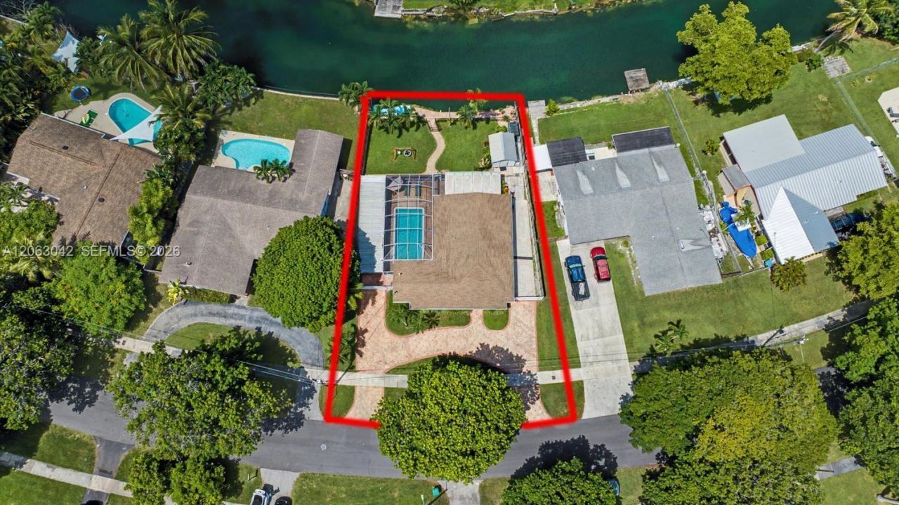 9921 SW 195th St, Cutler Bay, FL 33157 Photo