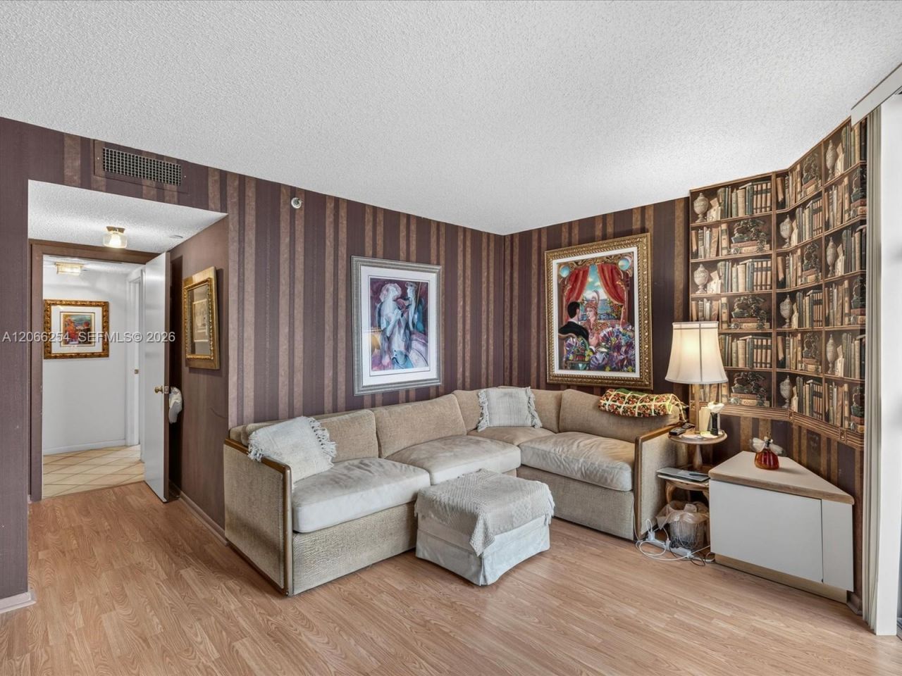 4000 Towerside Ter, Unit 1407, Miami, FL 33138 Photo