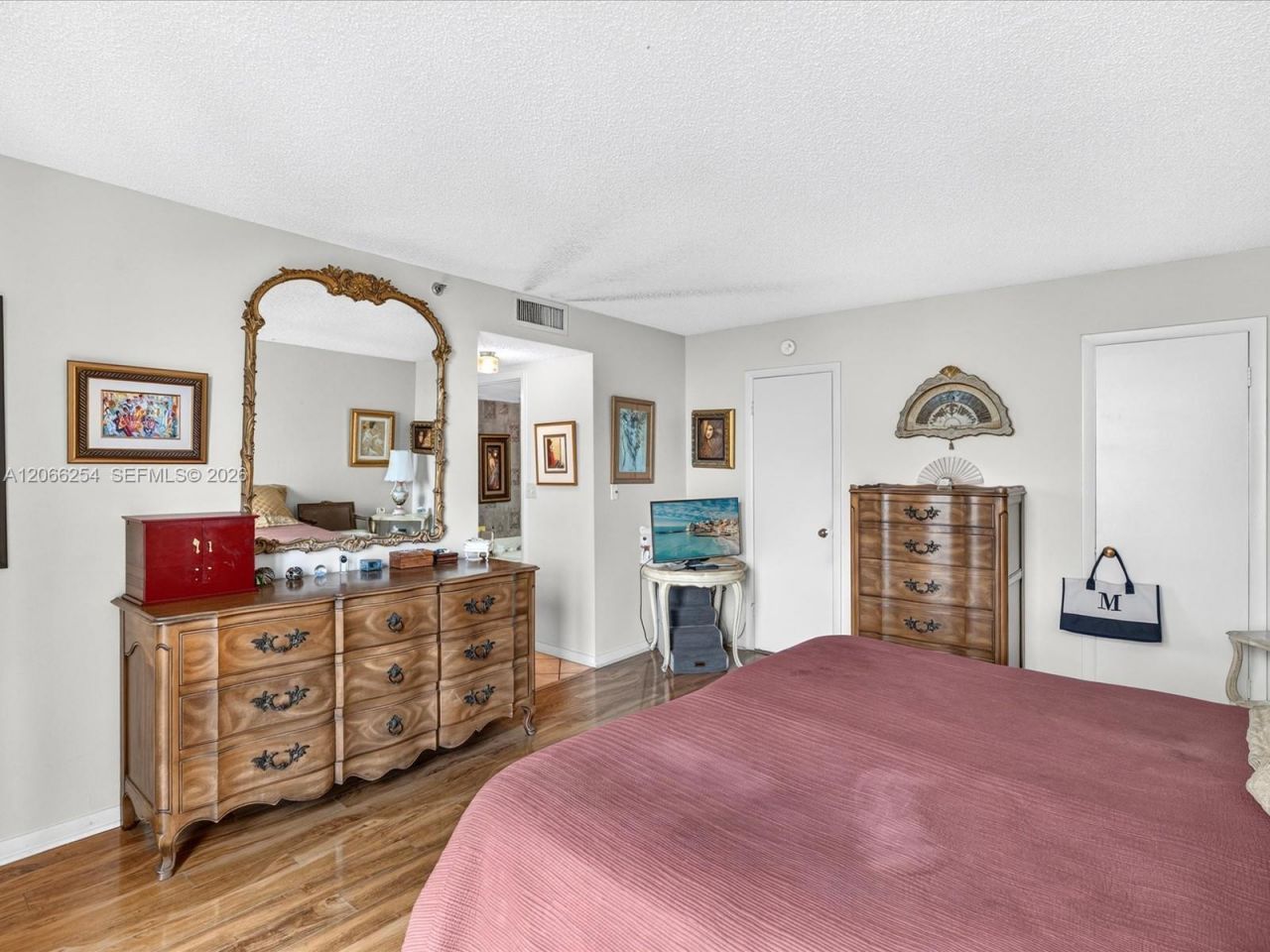 4000 Towerside Ter, Unit 1407, Miami, FL 33138 Photo