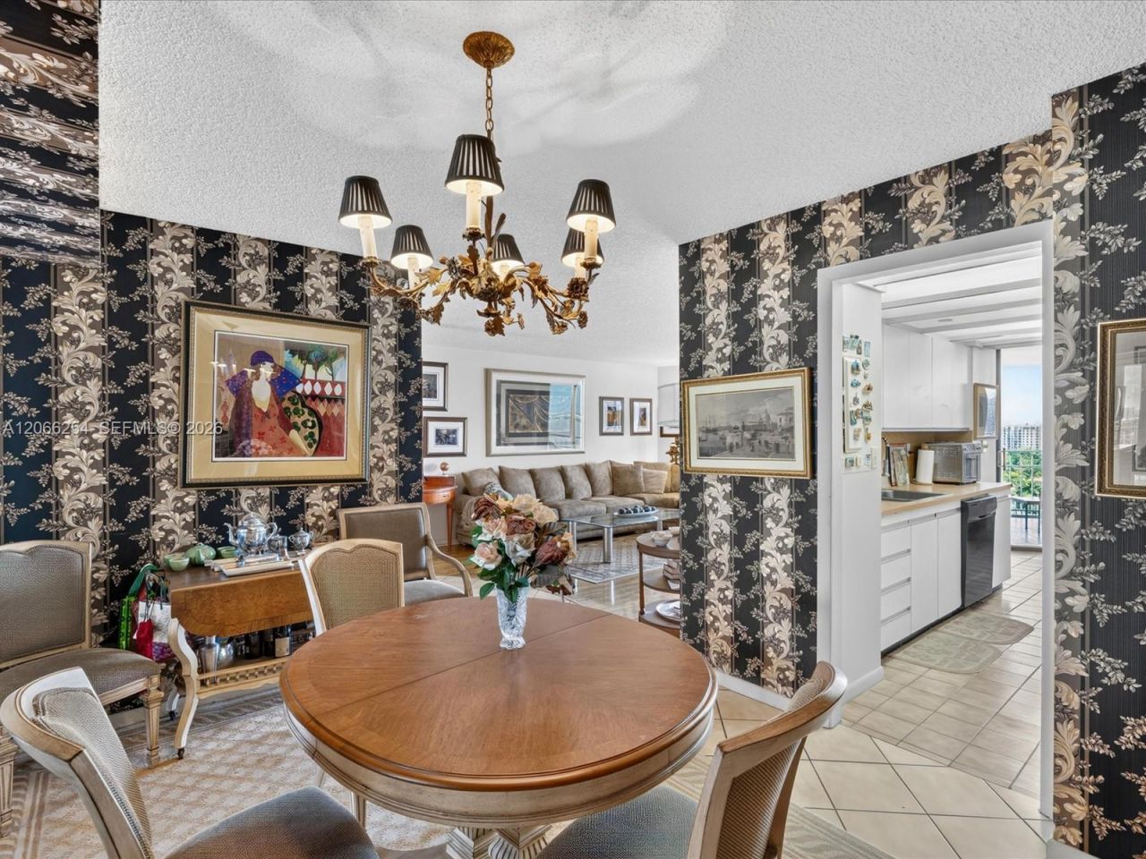 4000 Towerside Ter, Unit 1407, Miami, FL 33138 Photo