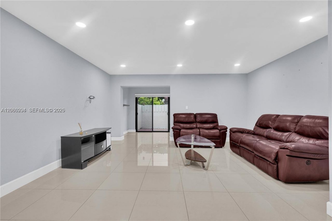 13462 SW 62nd St , Unit 103C, Miami, FL 33183 Photo