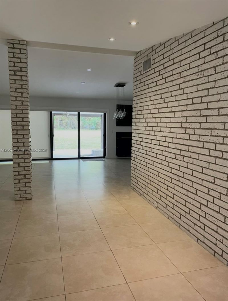 8250 SW 108th St , Miami, FL 33156 Photo