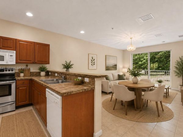 2004 Freeport Ln , Unit 4106, Riviera Beach, FL 33404