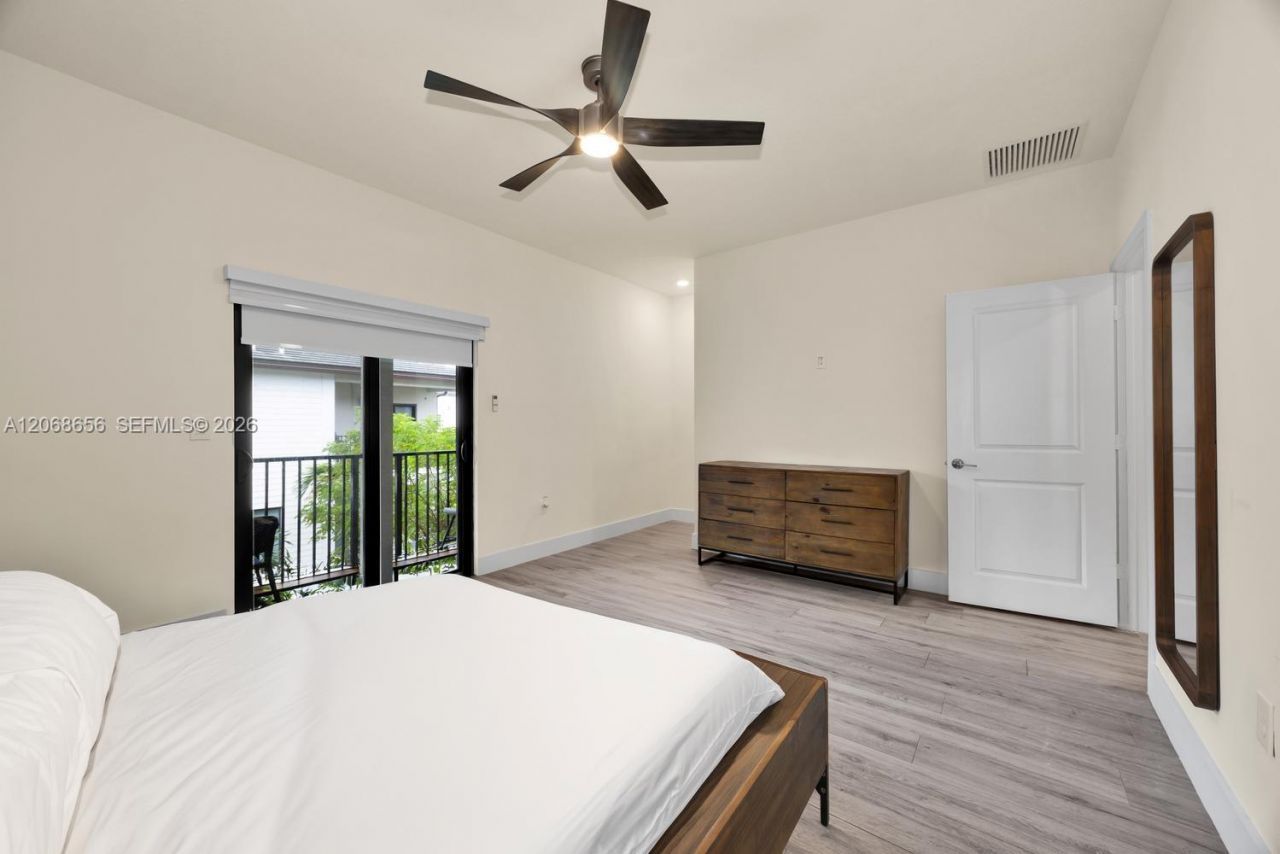 4691 NW 83rd Pkwy , Doral, FL 33166 Photo