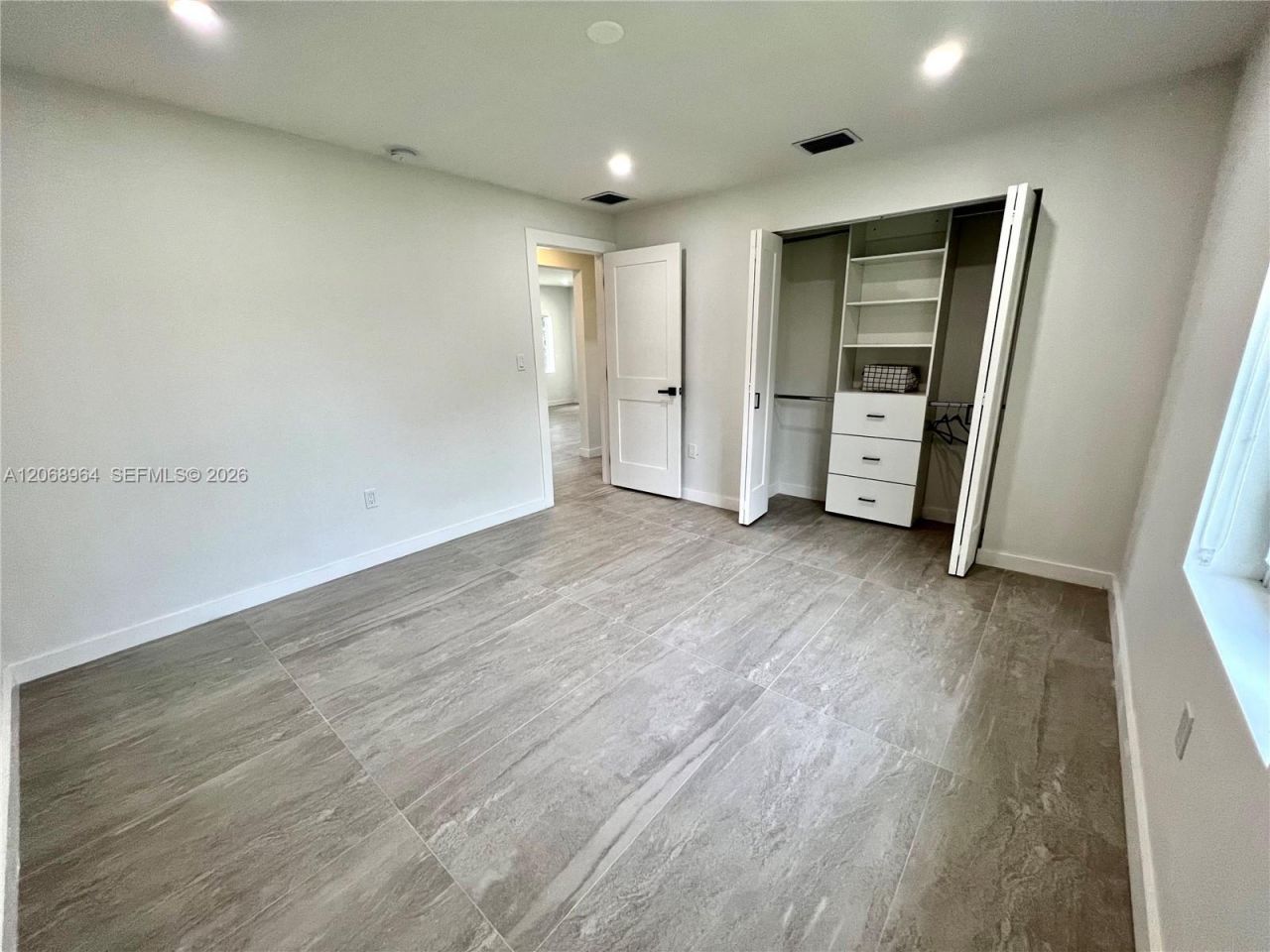 850 NE 127th St, North Miami, FL 33161 Photo