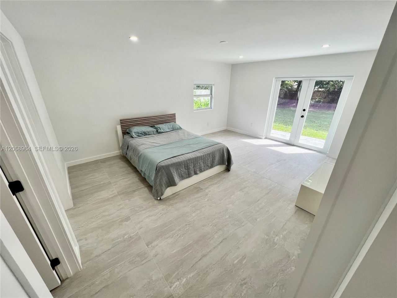 850 NE 127th St, North Miami, FL 33161 Photo