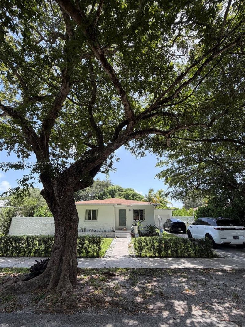 850 NE 127th St, North Miami, FL 33161 Photo
