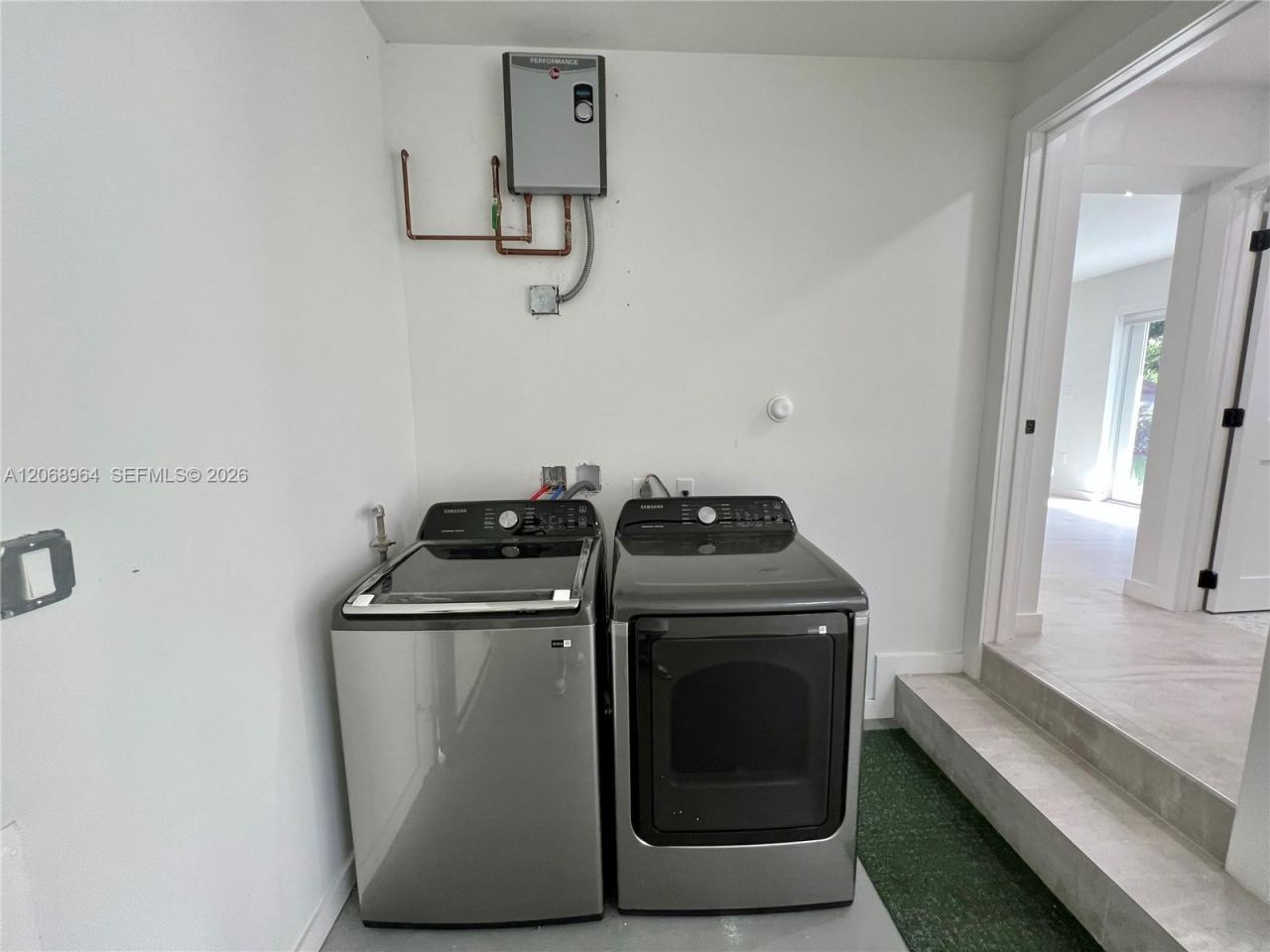 850 NE 127th St, North Miami, FL 33161 Photo