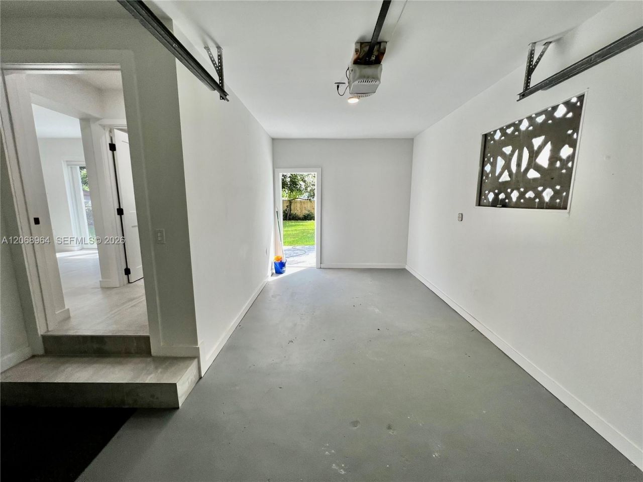 850 NE 127th St, North Miami, FL 33161 Photo