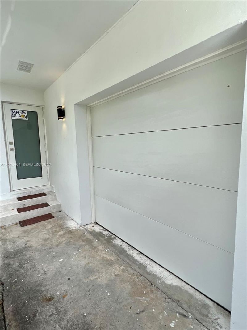850 NE 127th St, North Miami, FL 33161 Photo