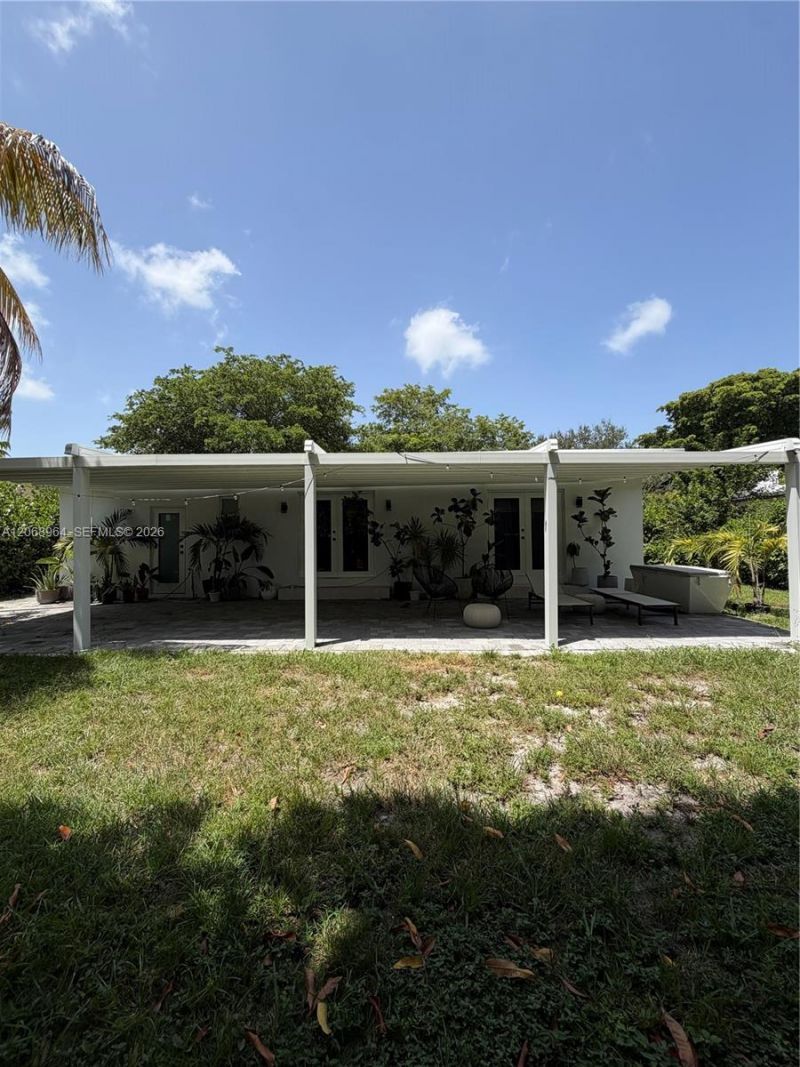 850 NE 127th St, North Miami, FL 33161 Photo