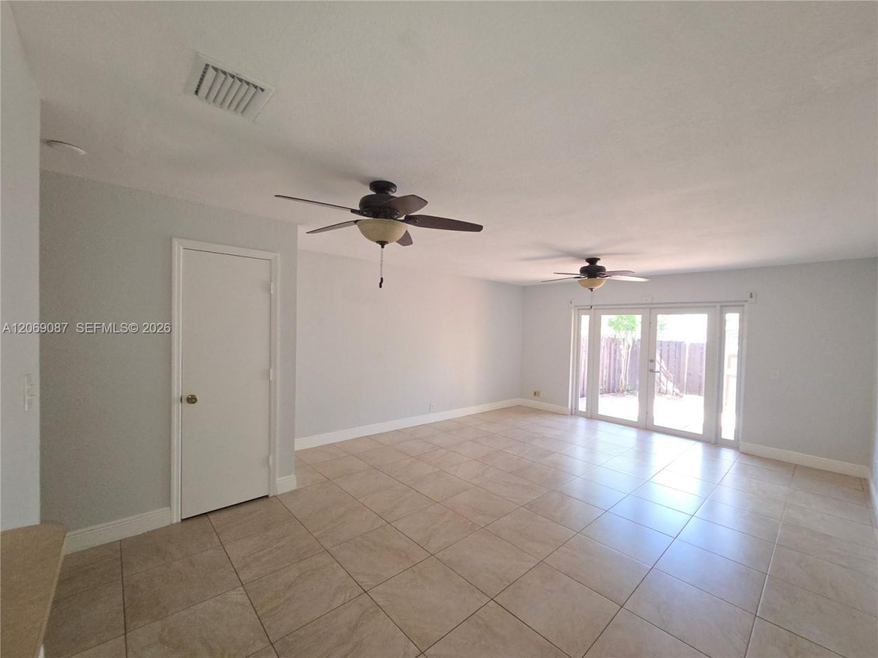 12025 S Las Palmas Dr, Unit 12025, Pembroke Pines, FL 33025 Photo