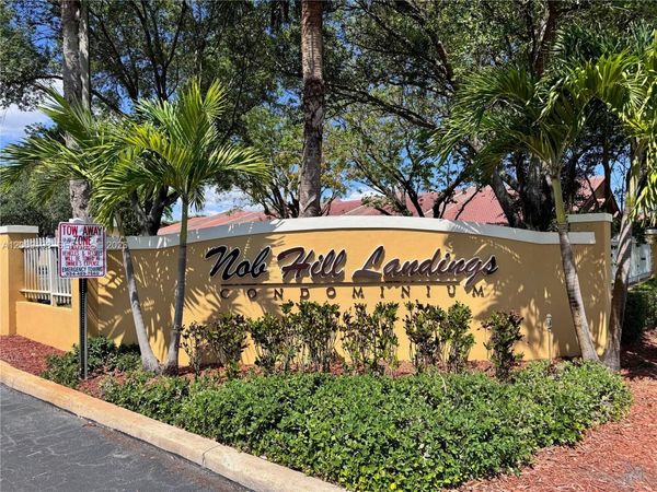 9909 Westwood Dr , Unit 16-1, Tamarac, FL 33321