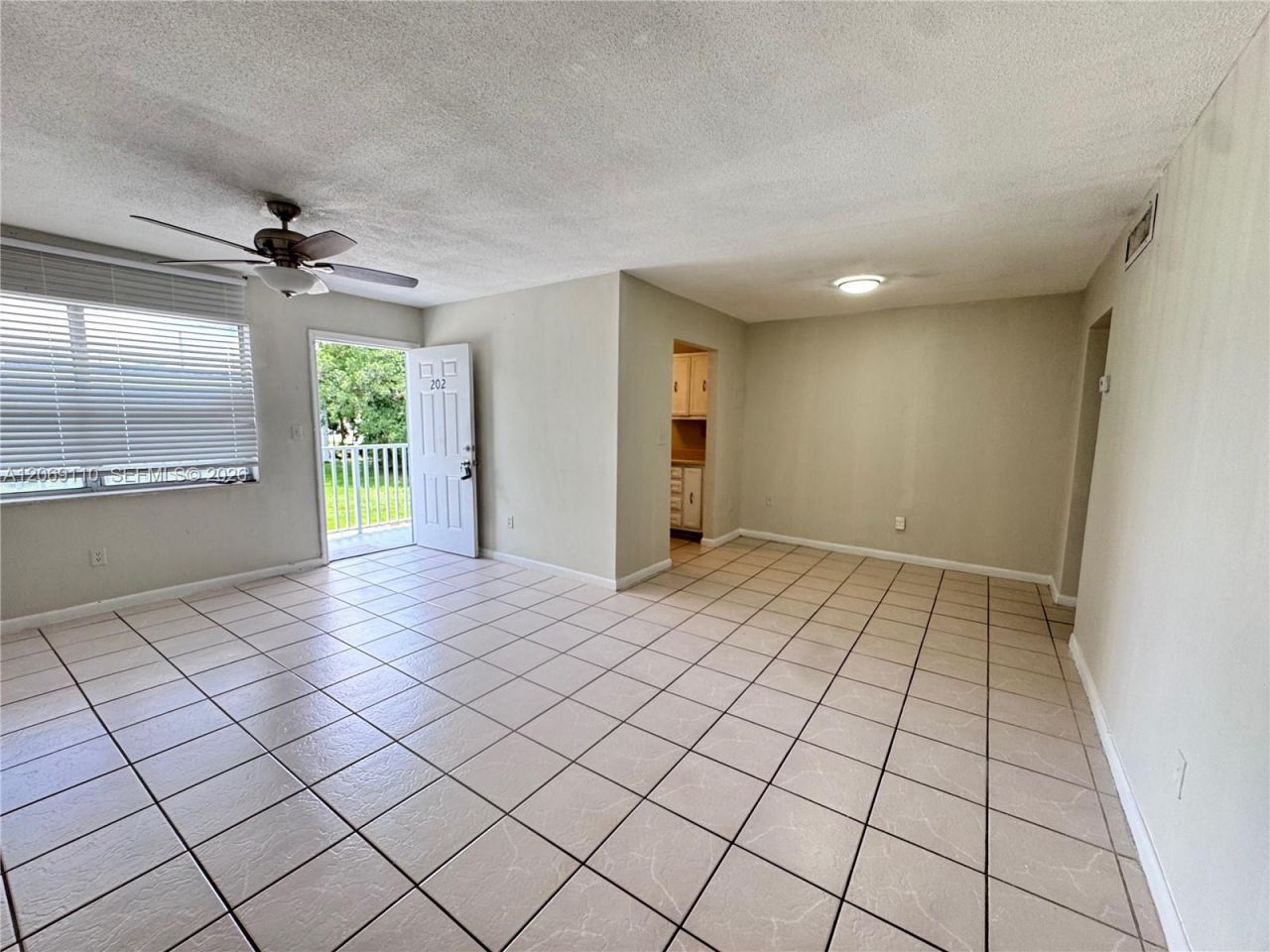 3265 Griffin Rd , Unit 202, Dania Beach, FL 33312 Photo