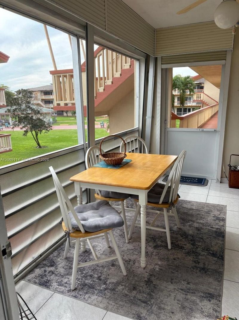 5300 Washington St, Unit C220, Hollywood, FL 33021 Photo