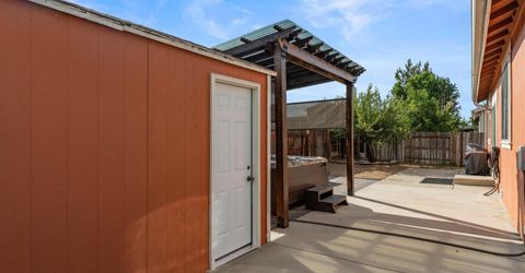 9045 Andraste Way, Reno, NV 89506 Photo