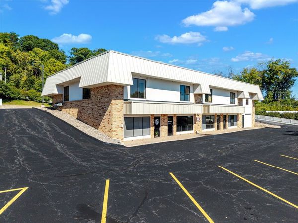 3416 BLACKHAWK Road, Unit 103, Rock Island, IL 61201