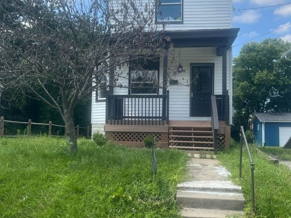 6211 Coleridge Avenue, Cincinnati, OH 45213