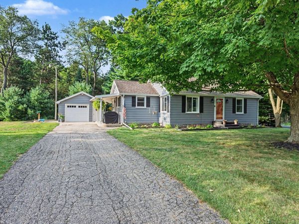12850 E C Avenue, Hickory Corners, MI 49060