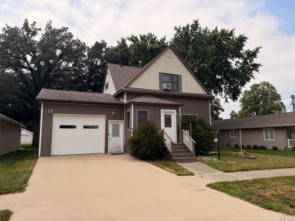 204 Fir St, Hospers, IA 51238