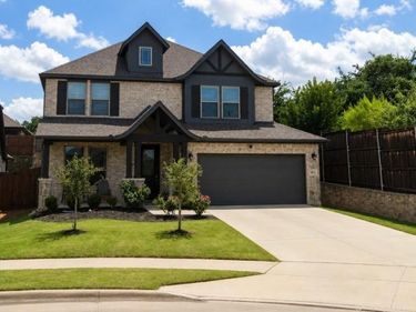 4852 Purlieu Drive, Fort Worth, TX 76244