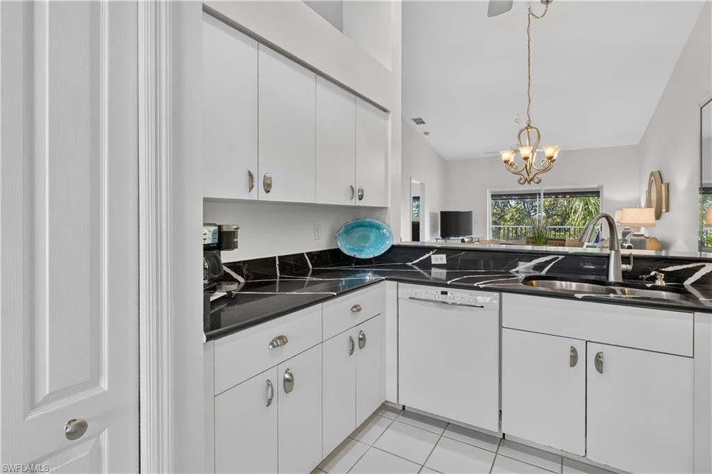 9300 Highland Woods Blvd, Unit 3307, Bonita Springs, FL 34135 Photo